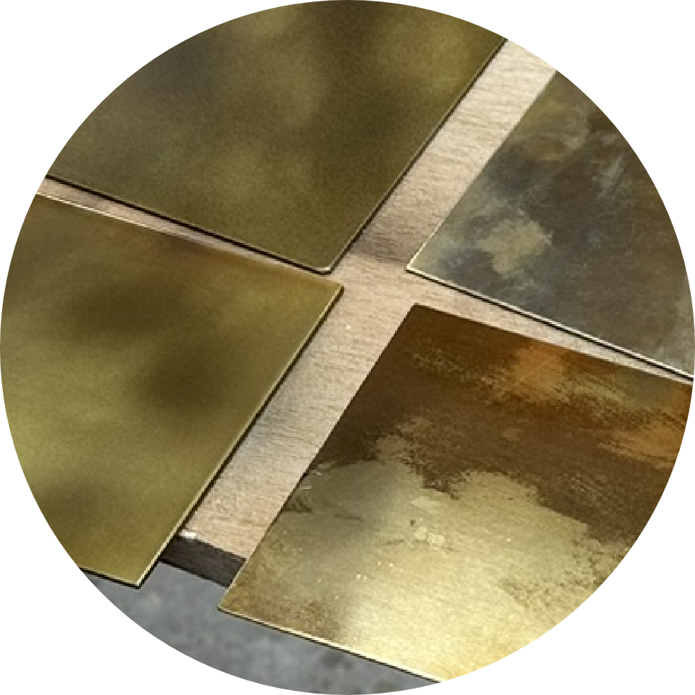 金属塗装 作業風景